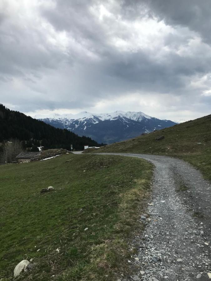 Auberge Le Valezan Eksteriør bilde